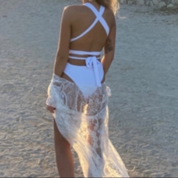 Blue Pink Purple Tie Dye Plunge V Criss Cross Back One Piece Swimsuit New - Picture 10 of 13